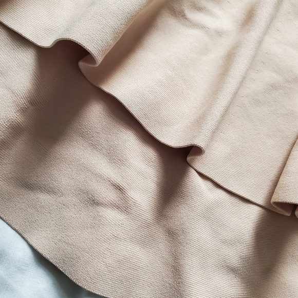 BCBG MaxAzaria Peplum Hi-Lo Mini Skirt - Picture 3 of 9